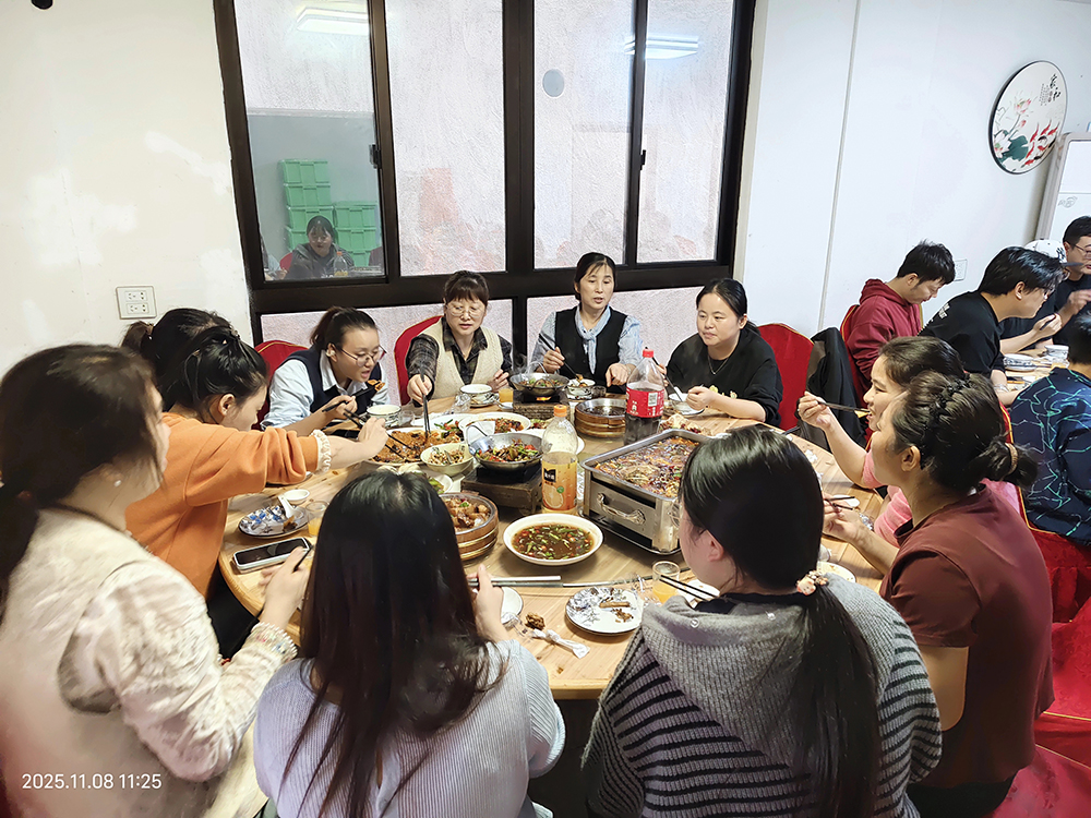 3915332a-a971-400c-9a1f-5dc5df10743a 拷贝.jpg